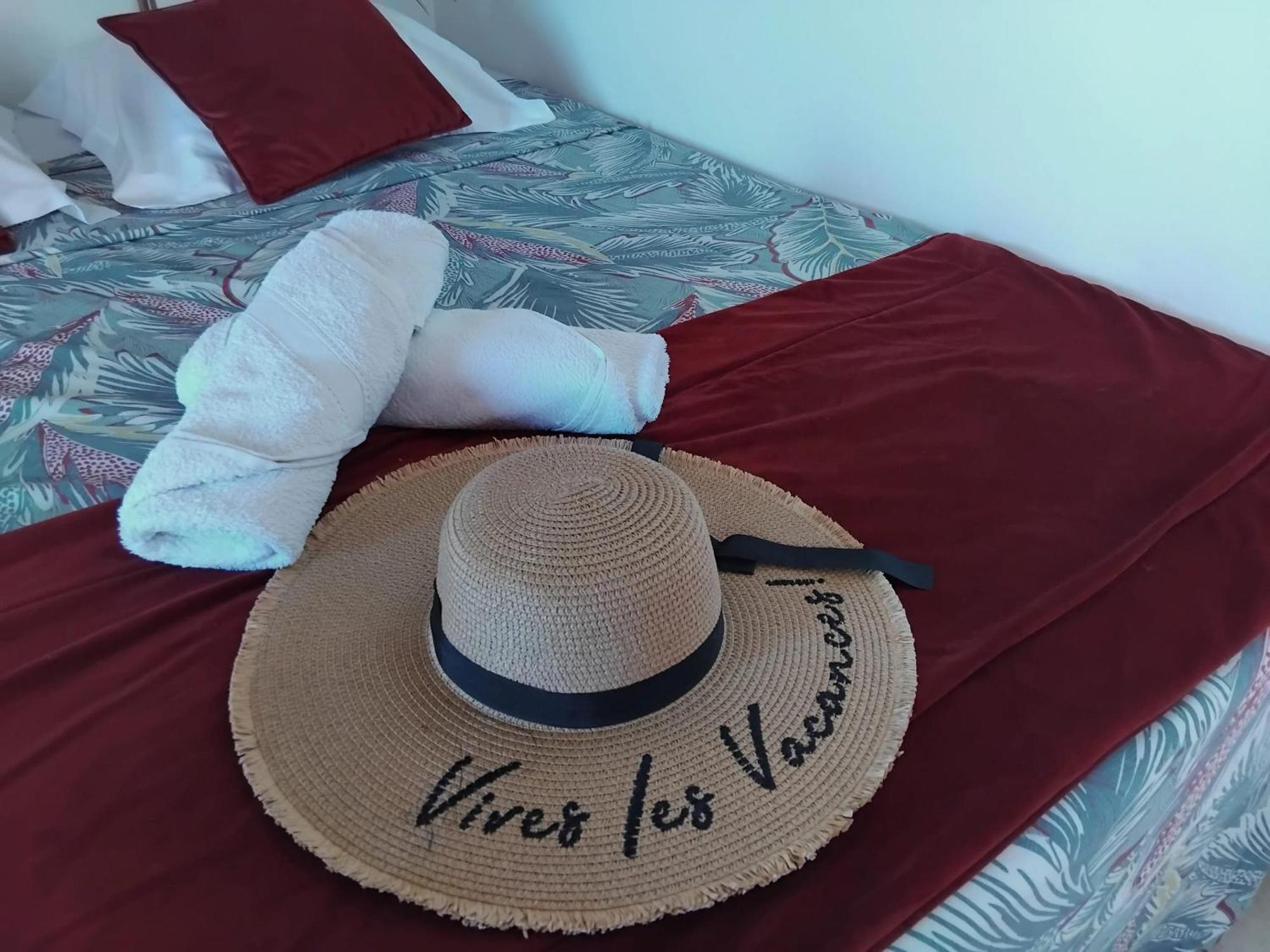 Elegant Avec Jacuzzi A 40m² Appartement